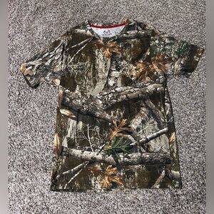 Real tree hunting tee